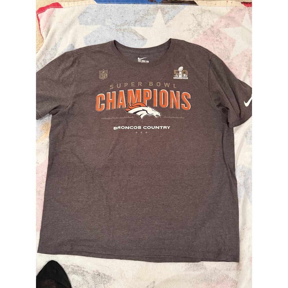 Nike NFL Denver Broncos Super Bowl Champions T Shirt Adult XL Athletic Tee